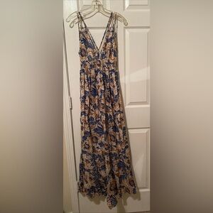 Gipsey Queen 
Floral women’s maxi dress